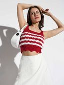 Red color option, Sold out, Currently selected