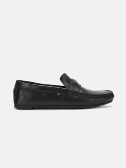 Tommy Hilfiger - Men Solid Black Leather Loafers