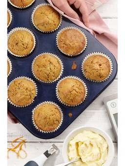 Zyliss - Non-Stick 12 Hole Muffin Tin For thinKitchen, Carbon Steel