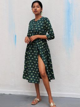 Chidiyaa - Green Blossom Block Printed Cotton Slit Dress