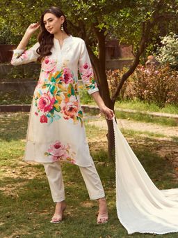 Indo Era - Off White Floral Mandarin Neck Kurta Pant with Dupatta