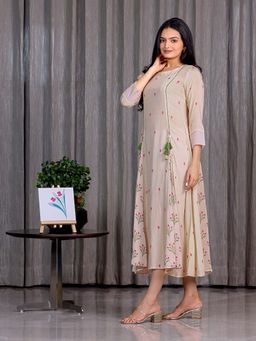 Sukruti Design - Off White Floral Midi Dress