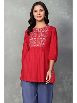 Rangriti - Women Rayon Straight Red Kurti