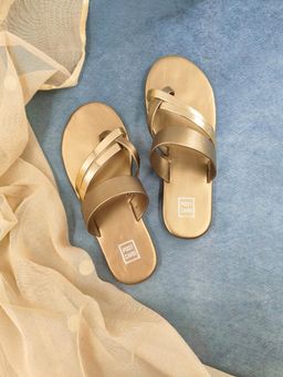 Postcard - Rio Slip On Flats In Gold