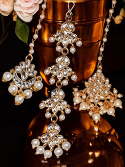 OOMPH - Combo Of 3 Gold Tone Kundan and Pearls Floral Wedding Delicate Maangtikka