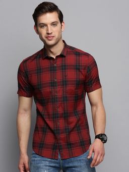 SHOWOFFFF - Mens Spread Collar Checked Maroon Classic Shirt