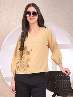 CRIMSOUNE CLUB - Olive V-Neck Embroidered Three Fourth Sleeves Top