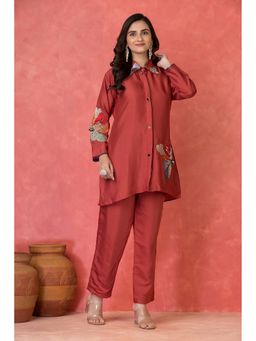Sacred Suta - Women Applique Embroidered Rust Kurta with Pant