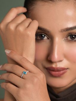 CLARA - Women 925 Sterling Silver Dubrovnik Blue Oval Adjustable Ring
