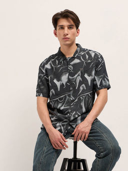 The Bear House - Men Black Abstract Relax Fit Casual Shirt
