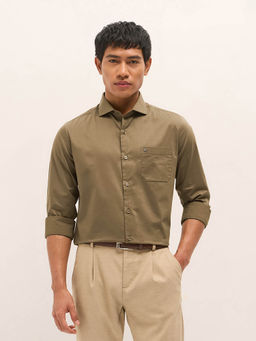 The Bear House - Men Khaki Tailored Fit Solid Formal Shirt
