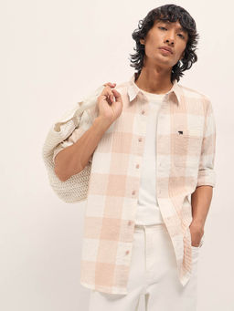 The Bear House - Men Peach Cotton Slim Fit Casual Shirt