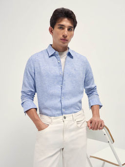 The Bear House - Men Blue Cotton Linen Solid Slim Fit Casual Shirt
