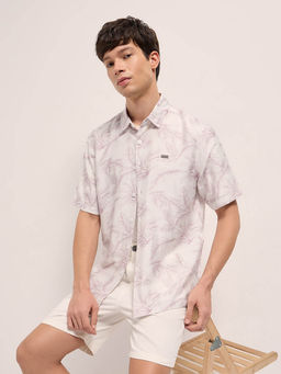 The Bear House - Men Pink Botanical Printed Relaxed Fit Casual Shirt