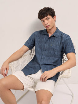 The Bear House - Men Blue Textured Regular Fit Casual Shirt