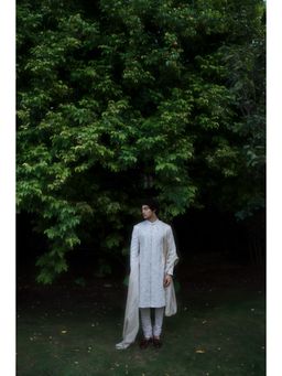 Jatin Malik - Rose Sherwani Kurta with Churidar and Stole (Set of 4)