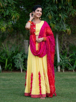 Mulmul - Myreen Schiffli Tasseled Lehenga (Set of 2)