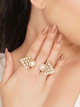 BeAbhika - Pearl Geometric Statement Adjustable Ring