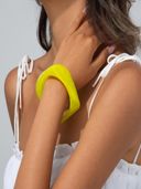 Yellow color option, Currently selected
