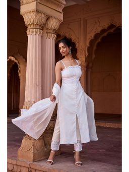 Saanjh by Lea - Aarya White Embroidered Georgette Kurta with Pant and Dupatta