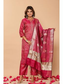 Do Dhaage - Chanderi Pink Kurta & Pant with Banarasi Dupatta (Set of 3)