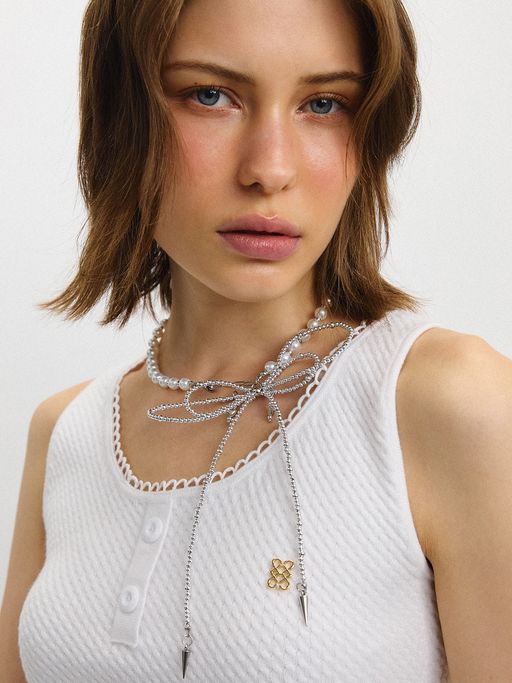 Pomelo Pearl and Bead Necklace With Bow Detail - Silver/Pearl