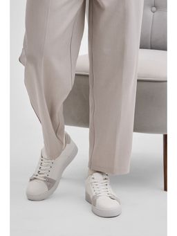 Snitch - White Textured Sneakers