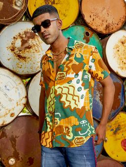 Campus Sutra - Mens Mustard Yellow & Forest Green Artistic Romance Shirt