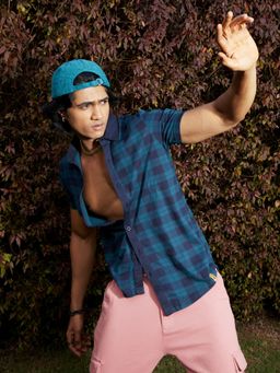 Campus Sutra - Mens Green & Blue Tartan Plaid Shirt