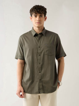 Arrow Sports - Green Solid Regular Fit Shirt