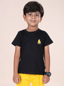 KiddoPanti - Boys Black Half Sleeves Solid Round Neck T-Shirt
