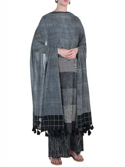 Banana Labs - Women Reverse Check Black Dupatta