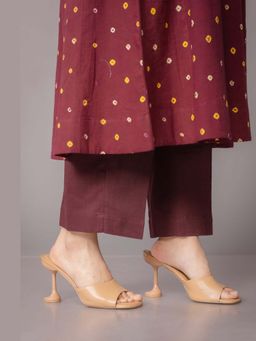 The Indian Ethnic Co. - Yashi Red Solid Slub Cotton Straight Pant