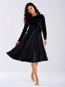 Aask - Ask Solid Black Round Neck Full Sleeves Dress with Belt Women (Set of 2)