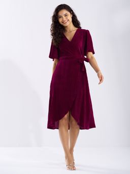 Aask - Ask Wine V Neck Half Sleeves Dress with Belt Women (Set of 2)