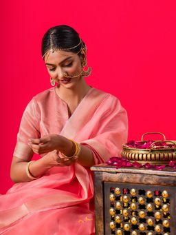 Triyah - Flamingo Pink Gold Metallic Saree With Unstitched Blouse Fabric