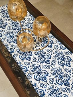Akira Furnishings - Heritage Charm Blue & White Damask Runner For Living Room Tables (4 Seaters)