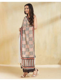 Fabindia - Beige Cotton Bagru Printed Dupatta