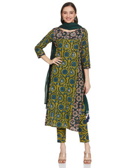 Shaily - Green Cotton Hand Work Printed Kurta Pants with Dupatta for Women (Set of 3)
