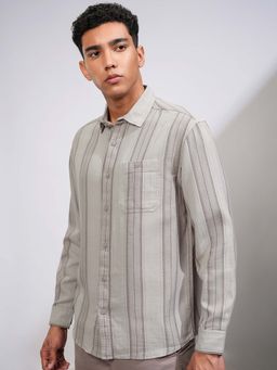 HIGHLANDER - Men Grey Stripes Relaxed Fit Collar Neck Casual Shirt