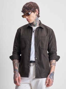 HIGHLANDER - Men Brown Solid Oversized Fit Collar Neck Casual Shirt