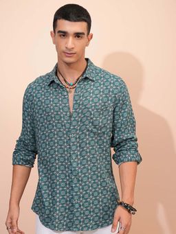 HIGHLANDER - Men Blue Floral Regular Fit Collar Neck Casual Shirt