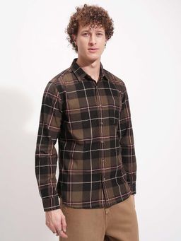 HIGHLANDER - Men Brown Checks Slim Fit Collar Neck Casual Shirt
