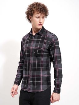 HIGHLANDER - Men Grey Checks Slim Fit Collar Neck Casual Shirt