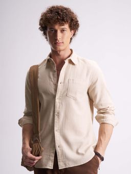 HIGHLANDER - Men Beige Solid Slim Fit Collar Neck Casual Shirt