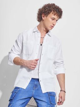 HIGHLANDER - Men White Solid Relaxed Fit Collar Neck Casual Shirt