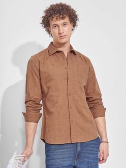 HIGHLANDER - Men Brown Geometric Slim Fit Collar Neck Casual Shirt