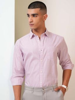 HIGHLANDER - Men Lavender Checks Slim Fit Collar Neck Casual Shirt