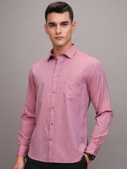 HIGHLANDER - Men Purple Solid Slim Fit Collar Neck Formal Shirt