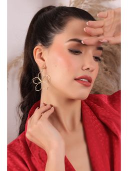 Royal Pitarah - Full Bloom Gold Flower Earrings
